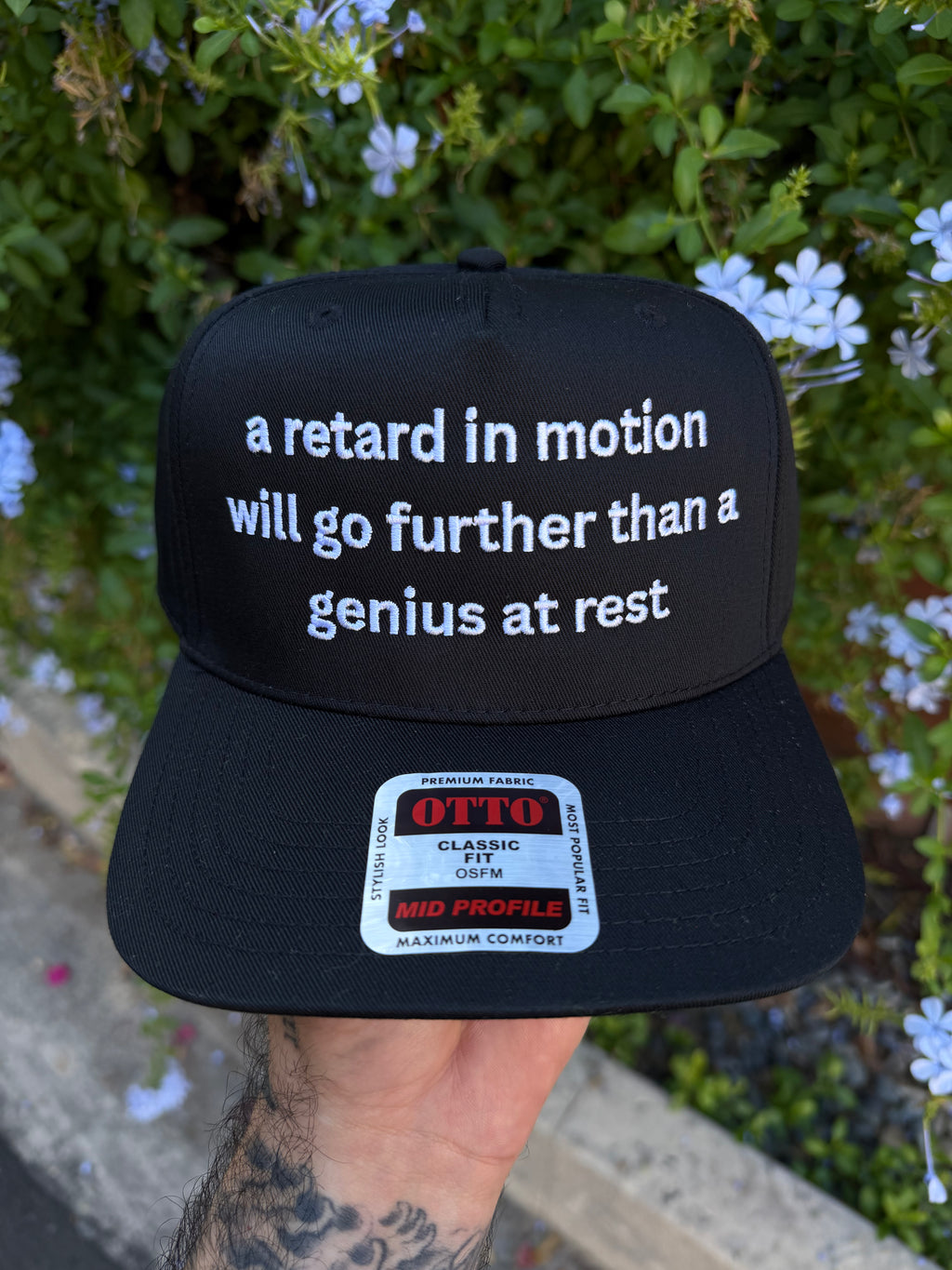 a retard in motion hat